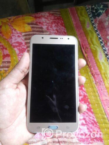 Samsung Galaxy J7 (Used)