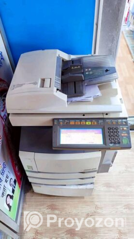 Toshiba E-Studio 452 Photocopy Machine