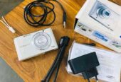 Samsung 20.3MP Digital Compact Camera