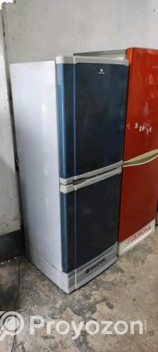 Walton Fridge (used)