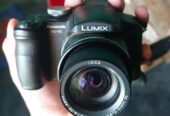 LUMIX Panasonic DMC- FZ8 DSLR Camera