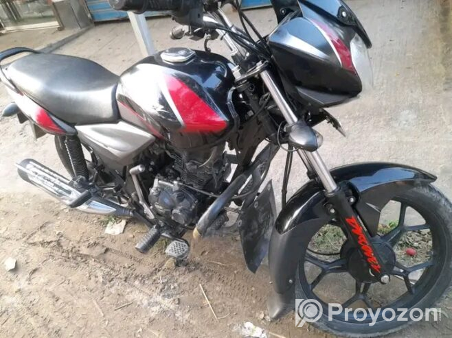 Bajaj Discover 125 cc Motorcycle