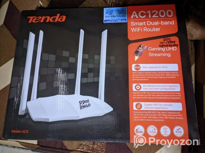 Tenda Smart Dual-band WiFi Router