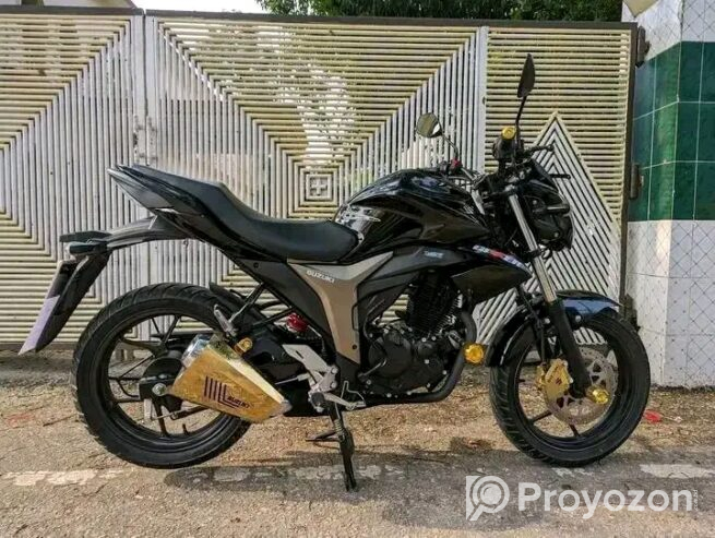 Suzuki Gixxer monotono 150cc