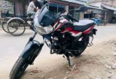 Bajaj Discover motorcycle 125 cc (uesd)