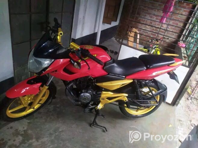 Pulsar 135 cc bike available for sale (used)