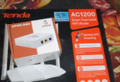 Tenda AC1200 Smart dual- band Wi-Fi router