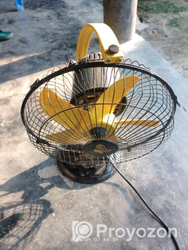 Hi speed mini table fan (Used)