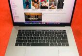 MacBook Pro 15.Inch (2017)RAM: 16 GB & Stores SSD : 256 GB,