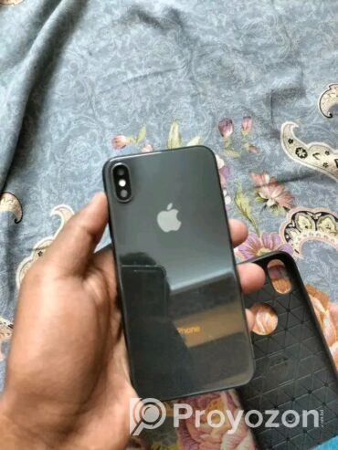 Apple iPhone X (Used)