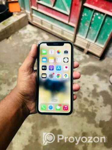 Apple iPhone 11 (Used)