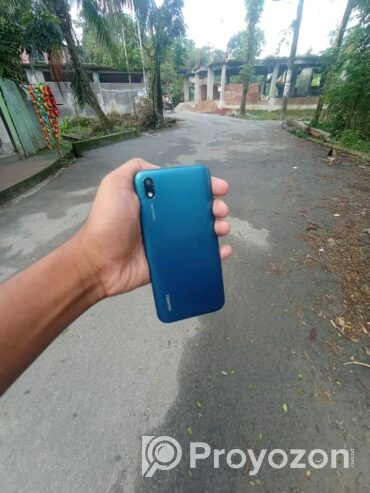 Huawei Z30 Smartphone