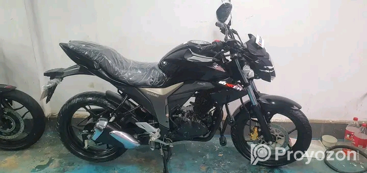 Suzuki gixxer 150 cc 2024