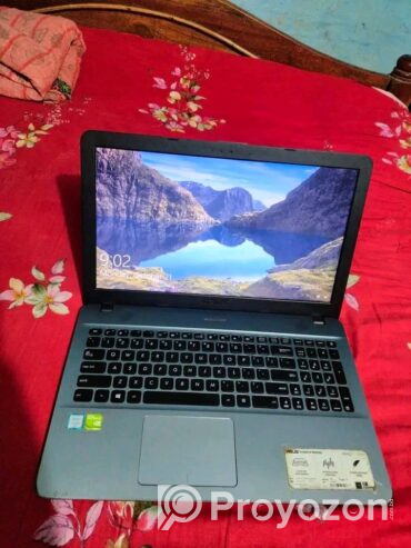 Laptop Model Asus X541U