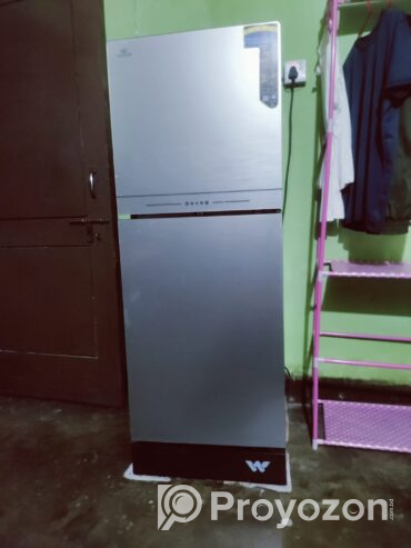 Walton Direct Cool Refrigerator