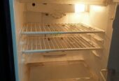 Samsung fridge (Old used)