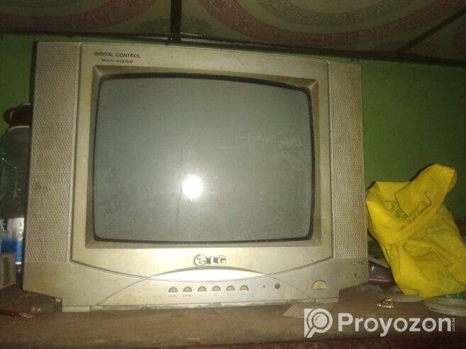 LG Old Box TV with Remote