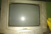 LG Old Box TV with Remote