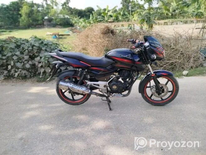 Bajas Pulsar 150 CC Bike (Used)