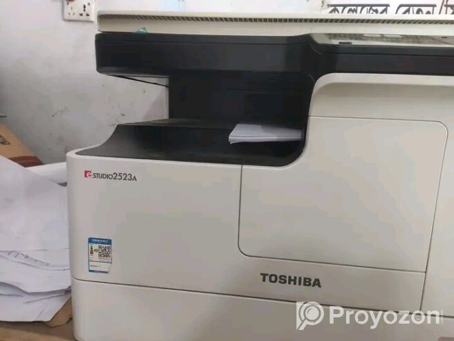 Toshiba Photocopy machine for sell