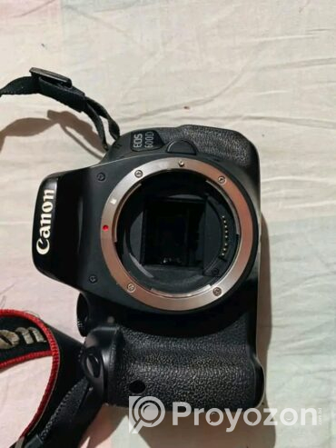 Canon 600D With 64Gb Memory Card ,Bag ,Charger