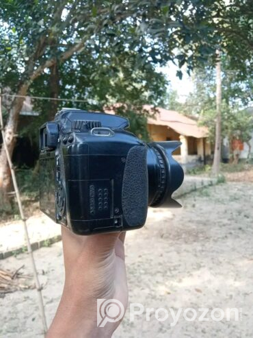 Canon Eos 550d for sell Full fresh body