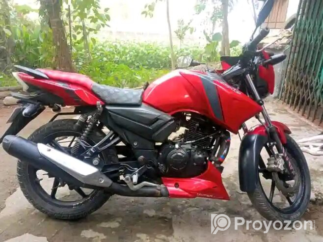 Apache RTR 150 cc