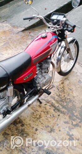 HONDA CG 125 Bike