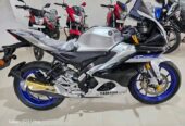 YAMAHA R15M latest