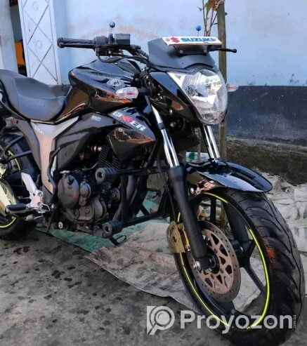 Suzuki Gixxer monotone