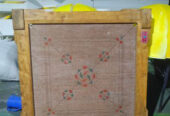 Carrom board