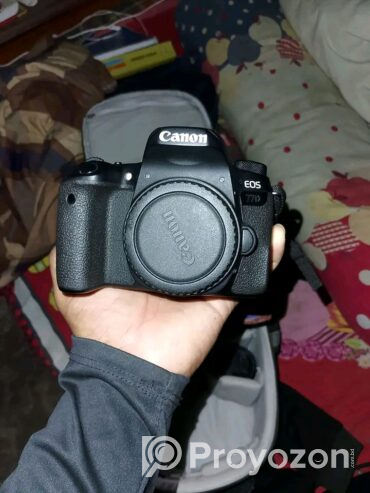 Canon 77d body