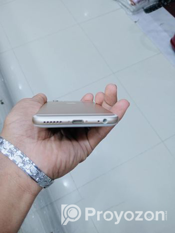 Apple iPhone 6S . (Used)