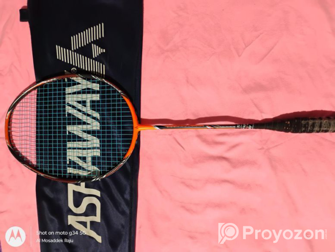 Badminton racket (Used)