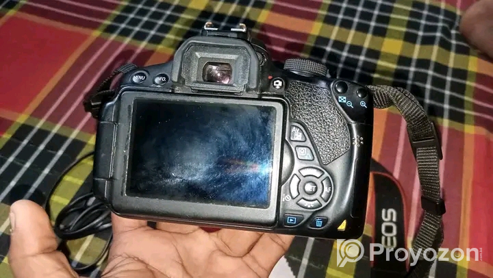 Canon 700d (Used)