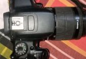 Canon 700d (Used)