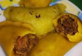 পিঠা ডেলিভারি দেওয়া হয়