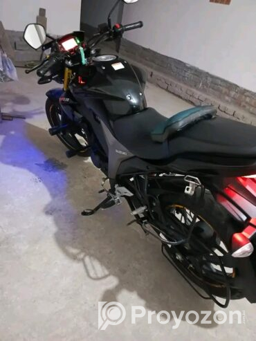 Suzuki Gixxer monotone 150cc